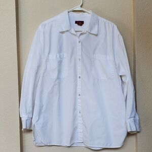 Sundance Women's Basic White Shirt.   Size L